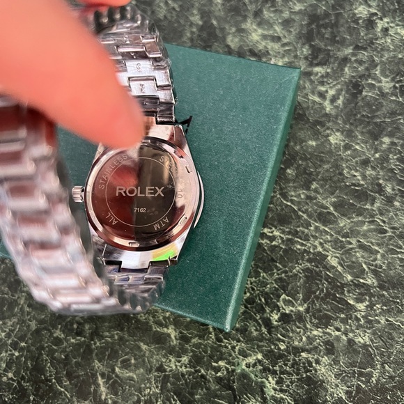 Nice watch - Picture 4 of 4